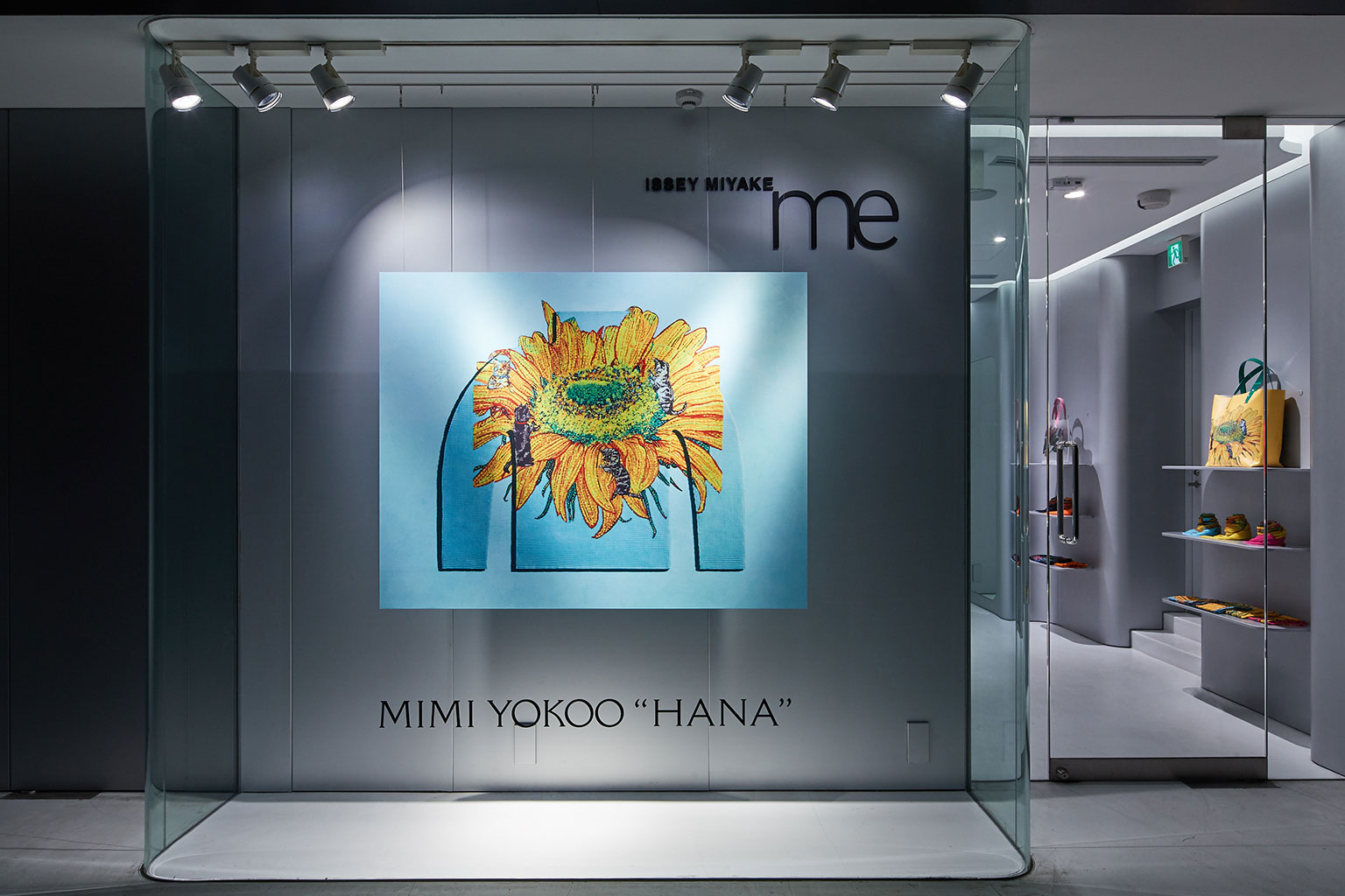 me ISSEY MIYAKE / AOYAMA MIMI YOKOO “HANA”