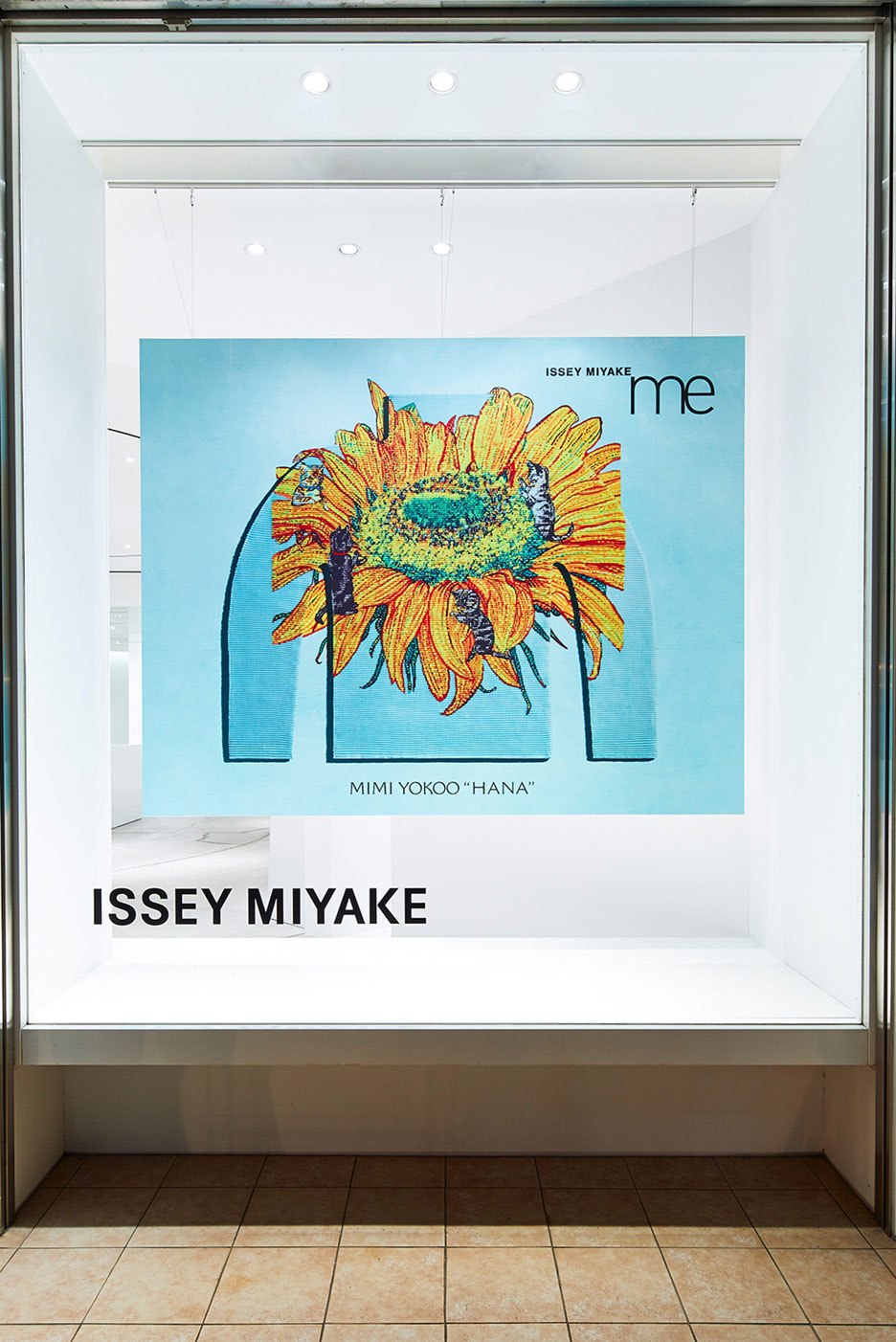 me ISSEY MIYAKE MIMI YOKOO “HANA”
