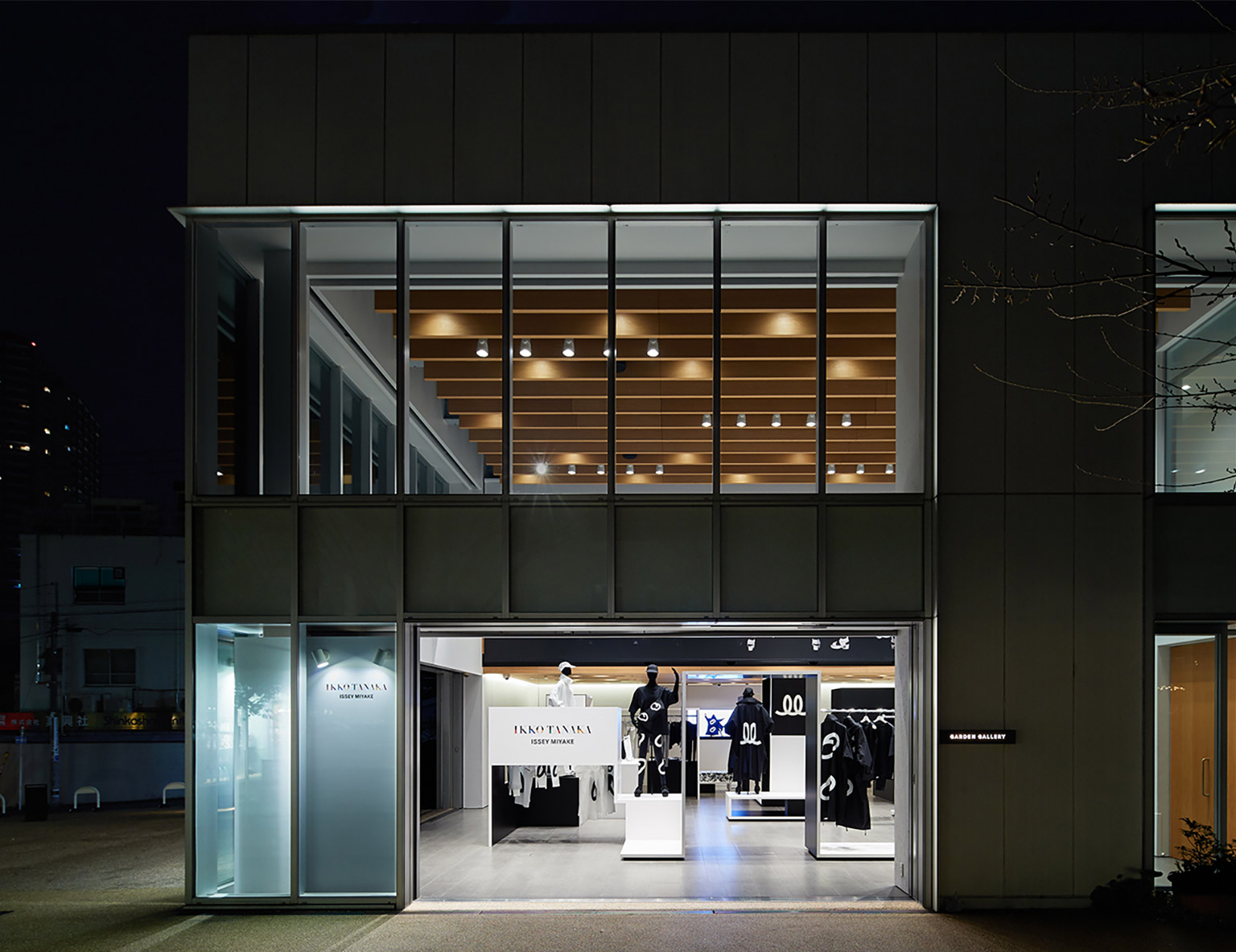 IKKO TANAKA ISSEY MIYAKE No.4 Popup store for a limited time