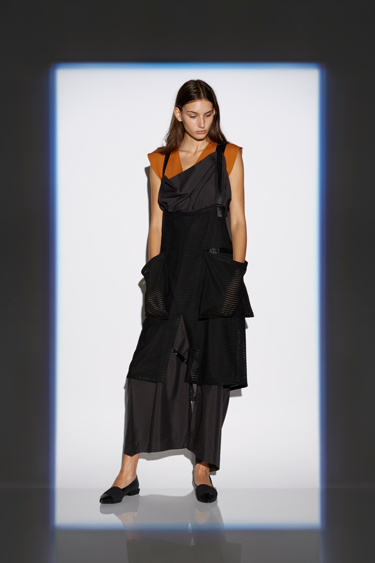 LAYERED MESH