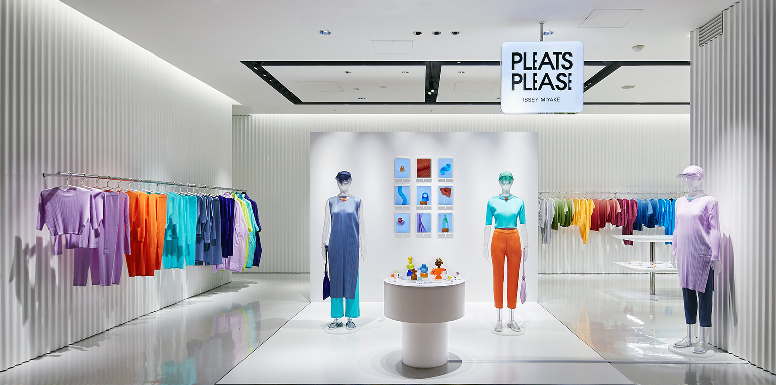 PLEATS PLEASE ISSEY MIYAKE / ROPPONGI