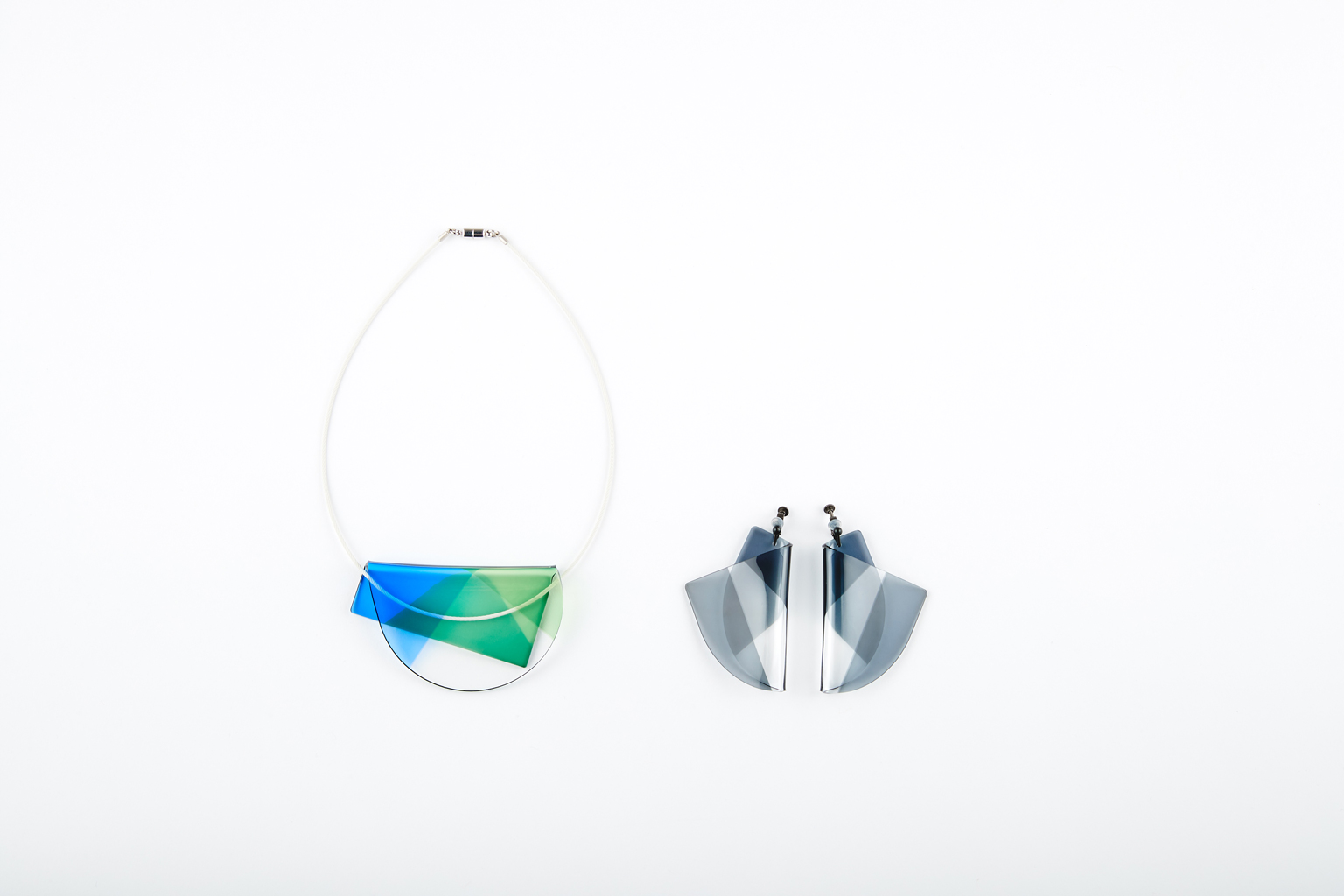 FOLD ACCESSORY