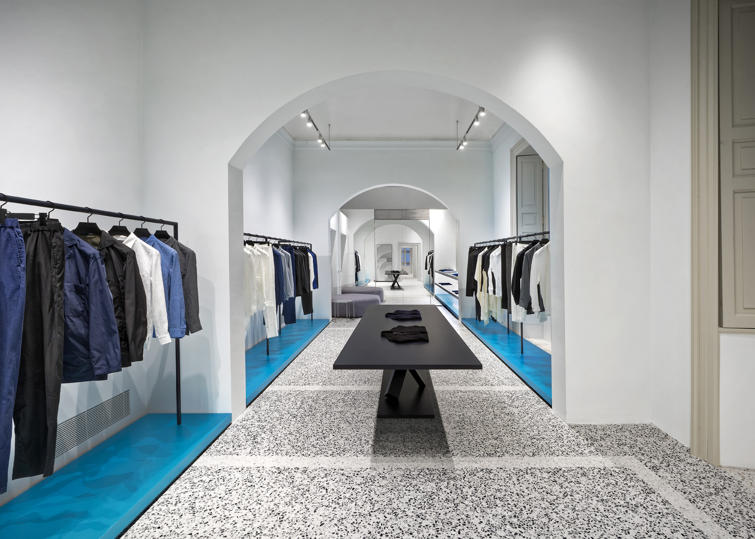 ISSEY MIYAKE MILANO