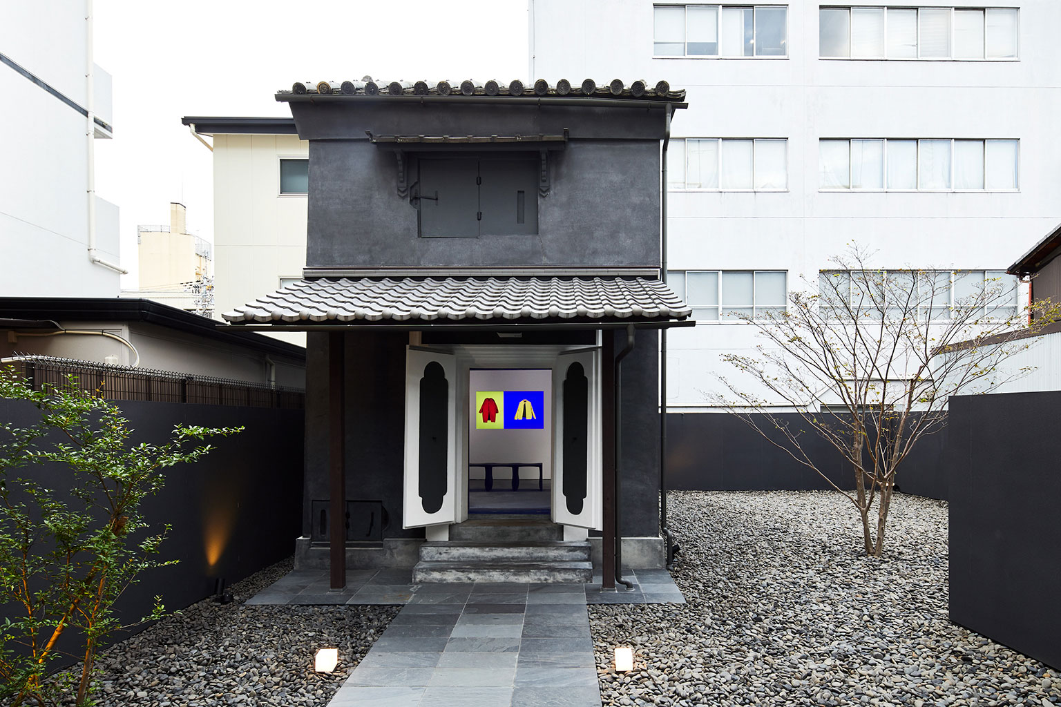 KURA展 “FLAT”