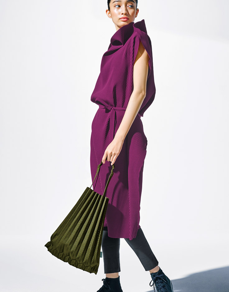 SUNRISE A-POC PLEATS