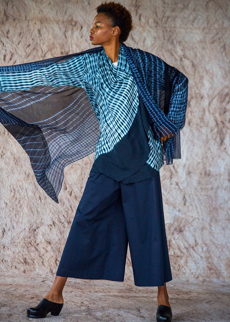 WAVY SURFACE SHIBORI STOLE
