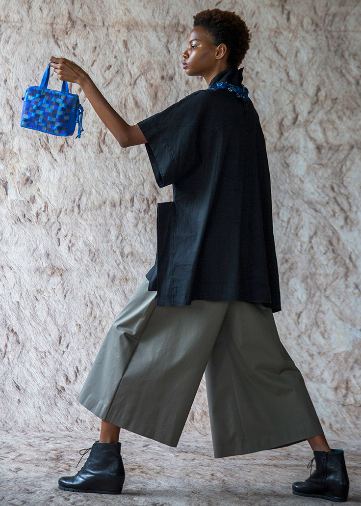 SQUEEZE LINEN