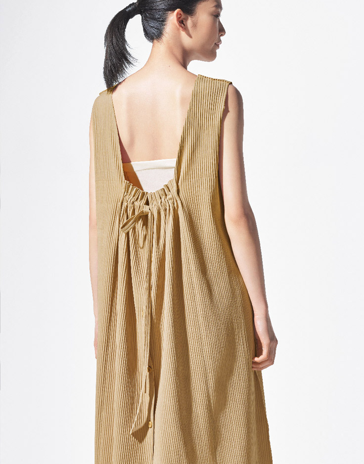 GATHERED A-POC PLEATS