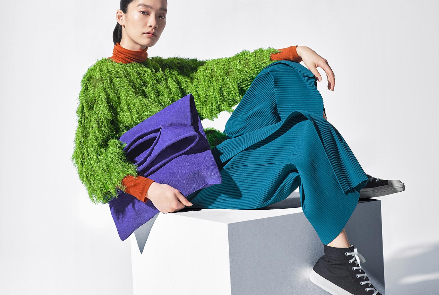 SHAGGY PLEATS