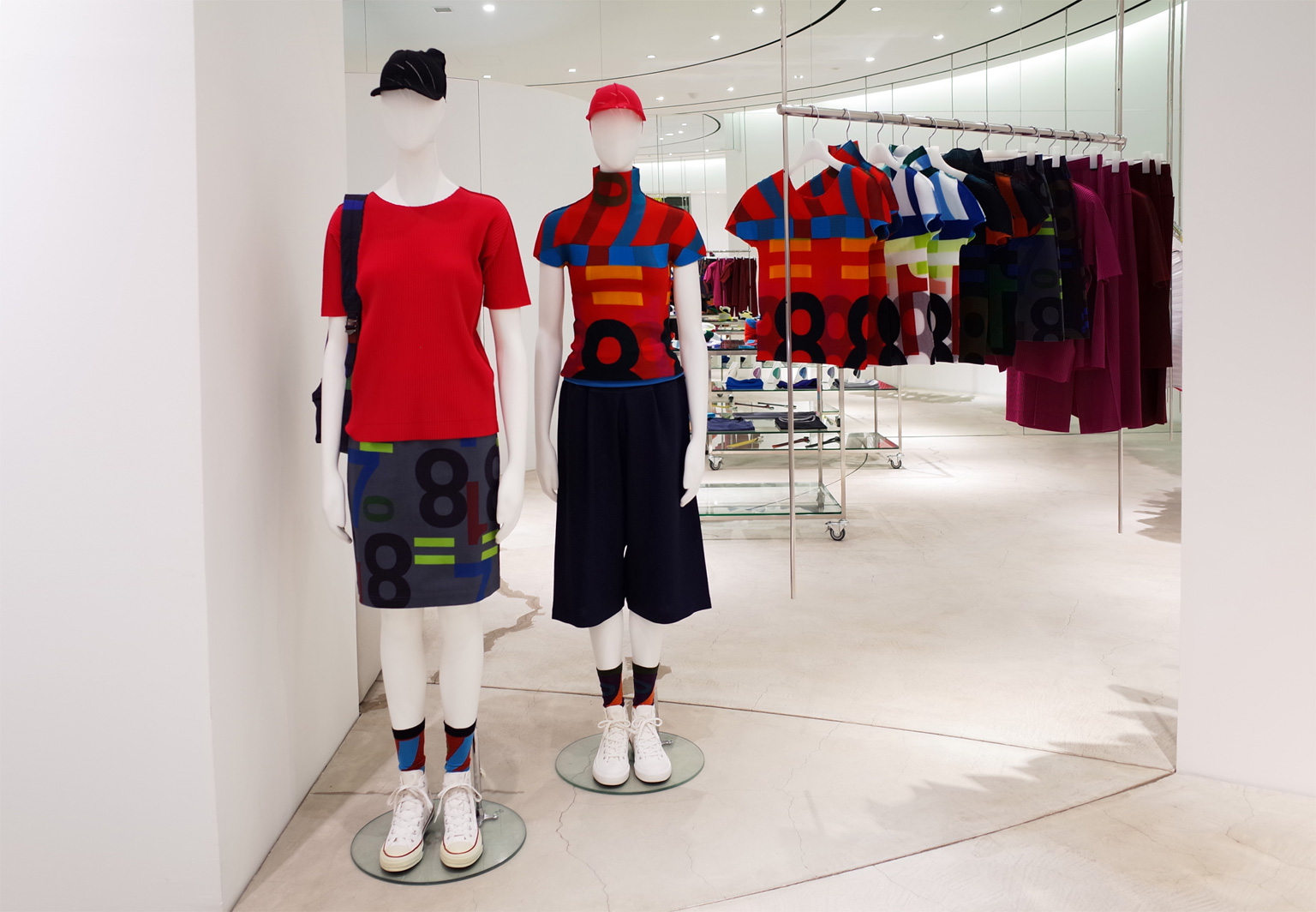 me ISSEY MIYAKE