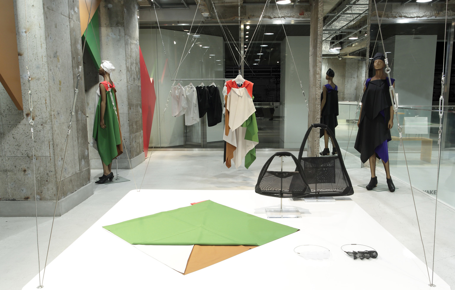 132 5. ISSEY MIYAKE