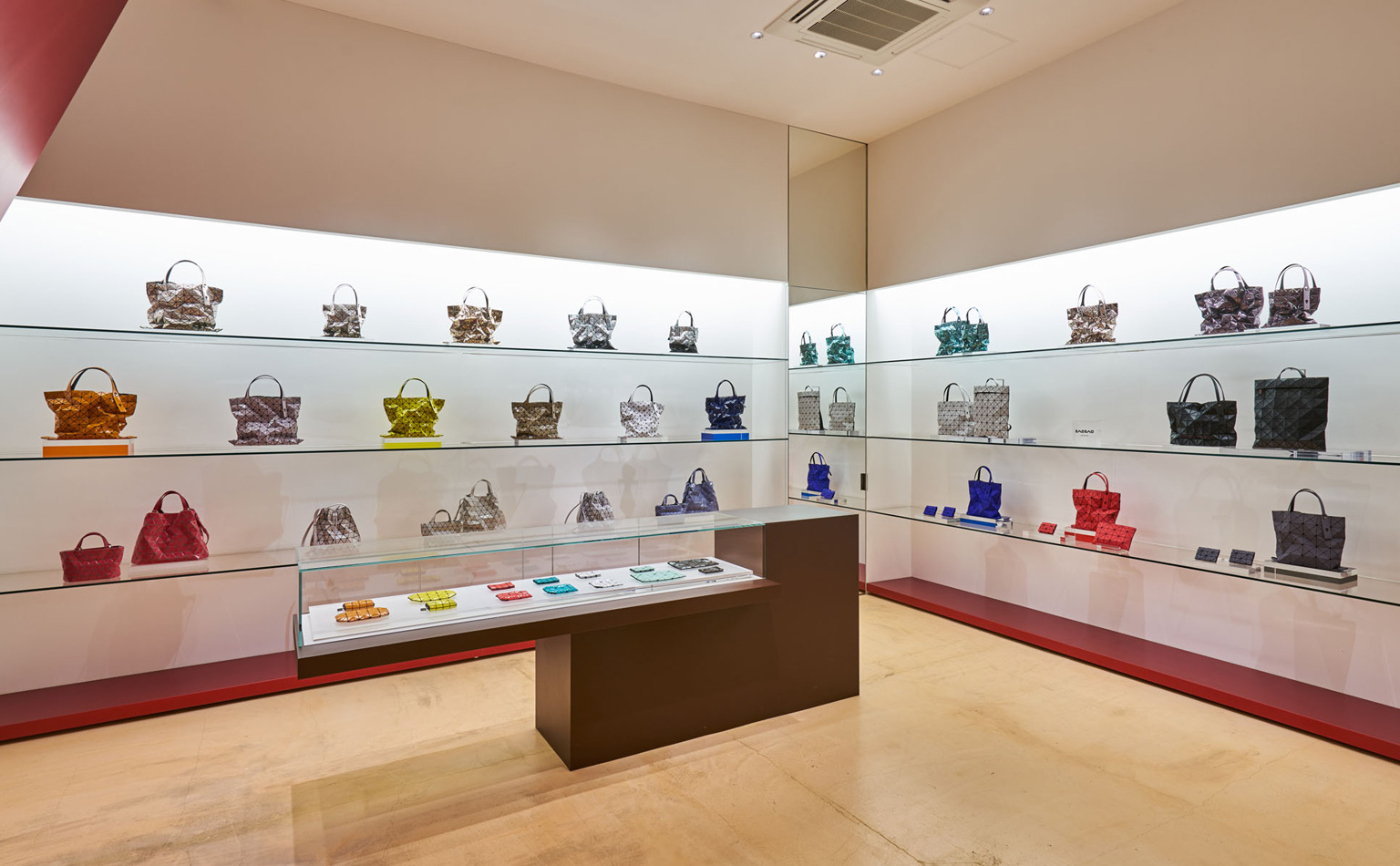 BAO BAO ISSEY MIYAKE
