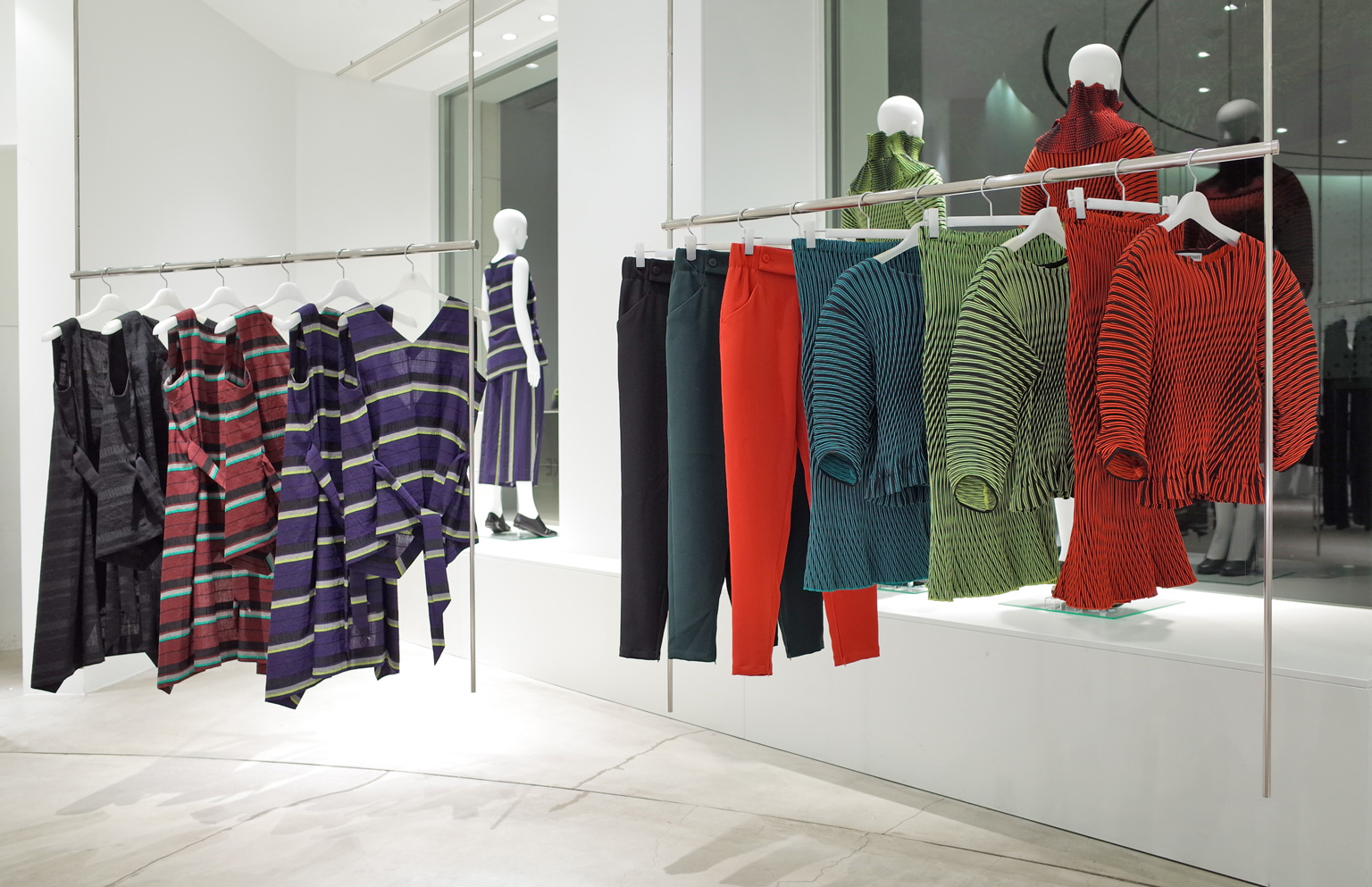 ISSEY MIYAKE