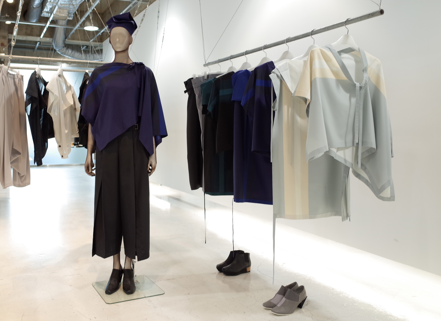 132 5. ISSEY MIYAKE