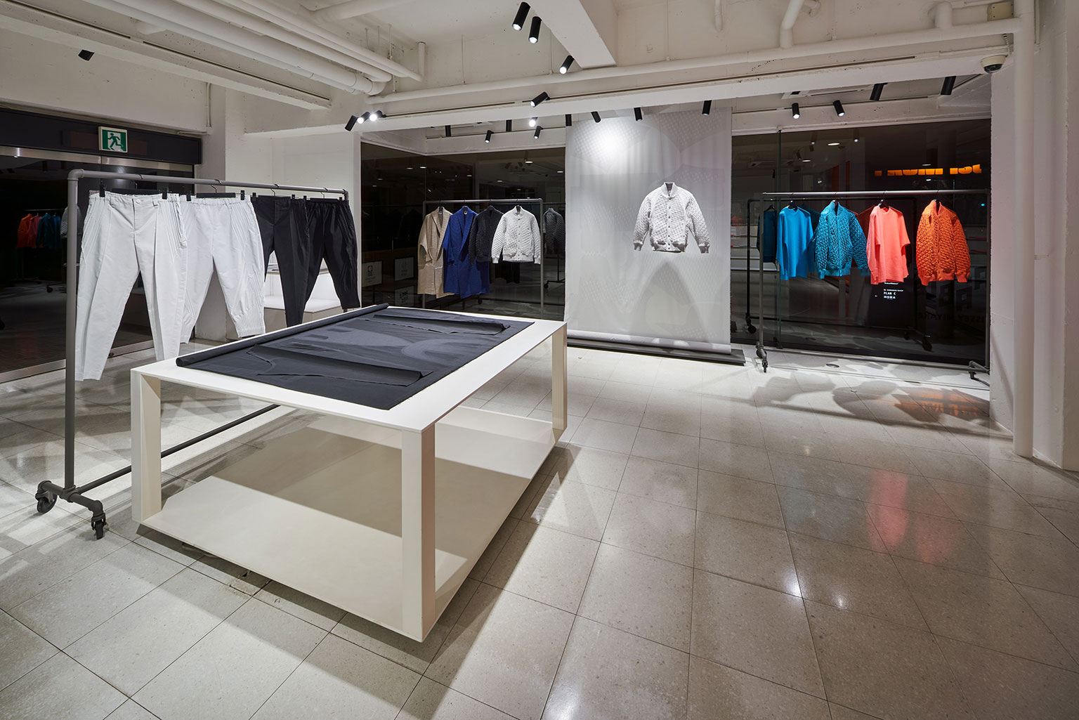 A-POC ABLE ISSEY MIYAKE / AOYAMA