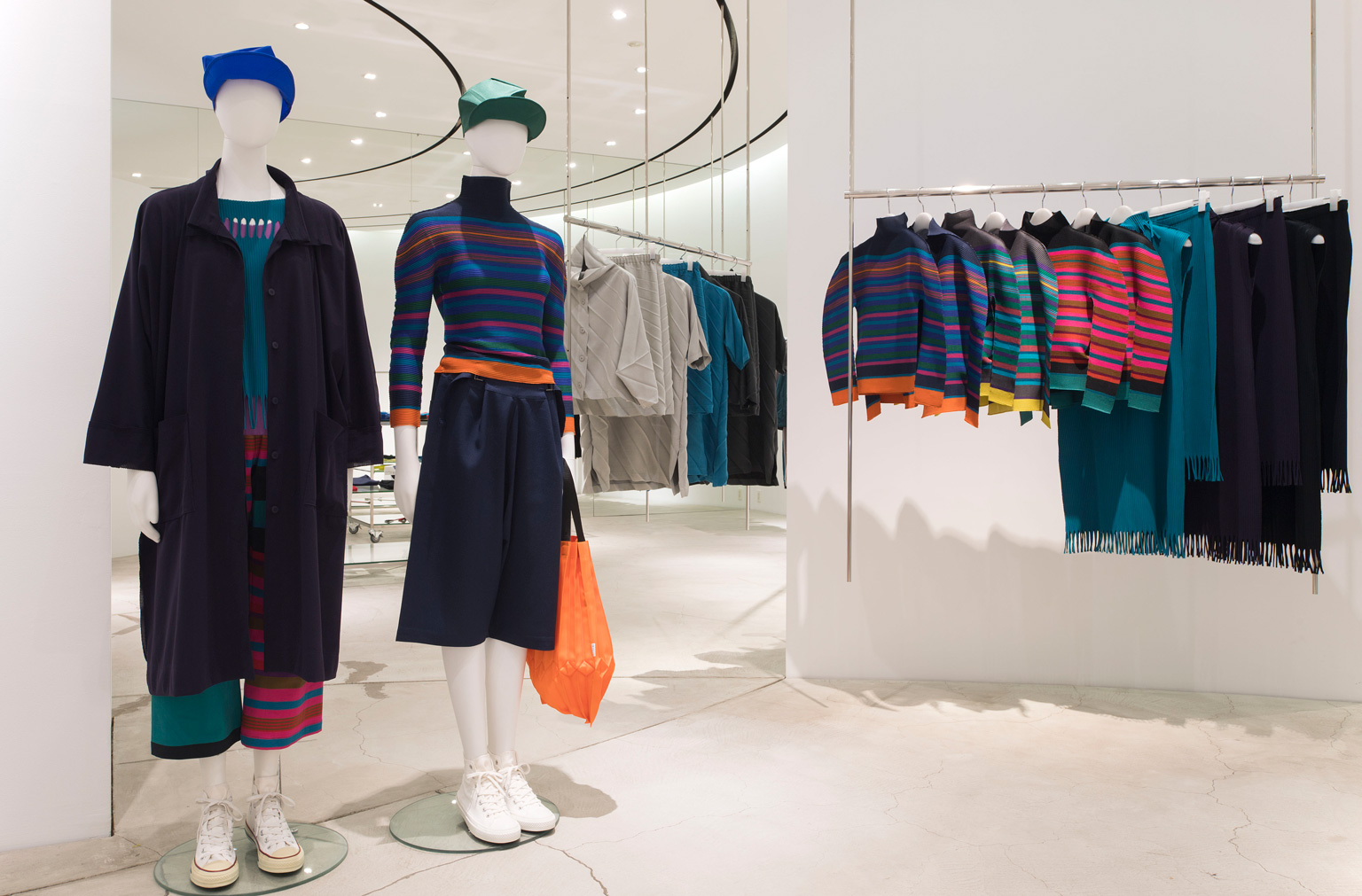 ISSEY MIYAKE / KOBE