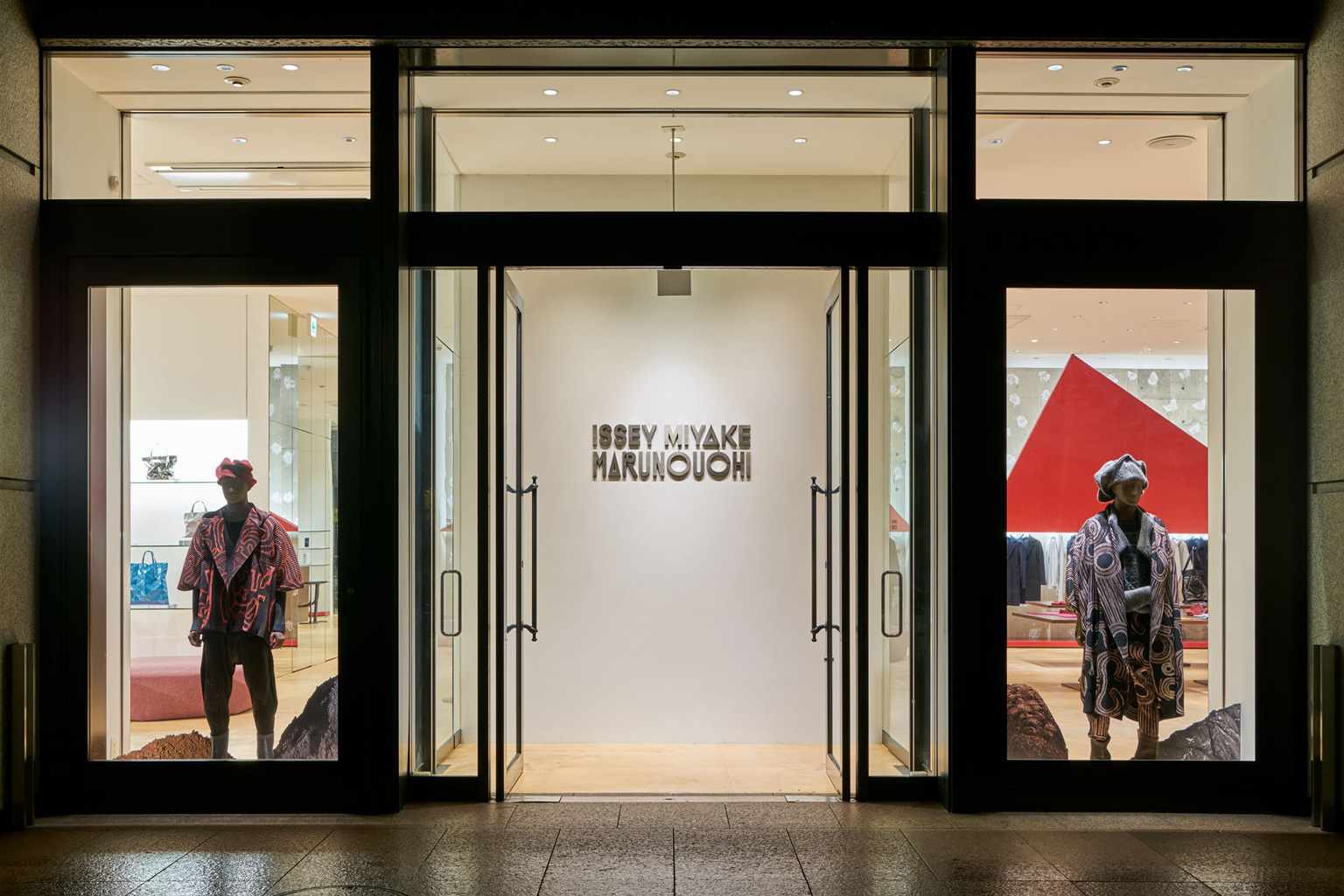 ISSEY MIYAKE MARUNOUCHI