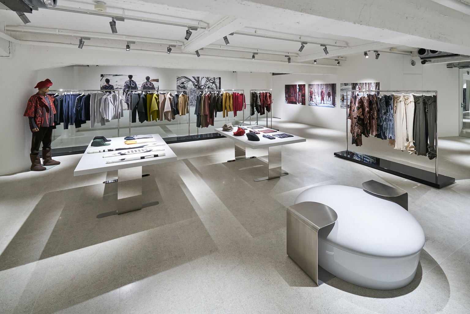 ISSEY MIYAKE GINZA / OMOTE