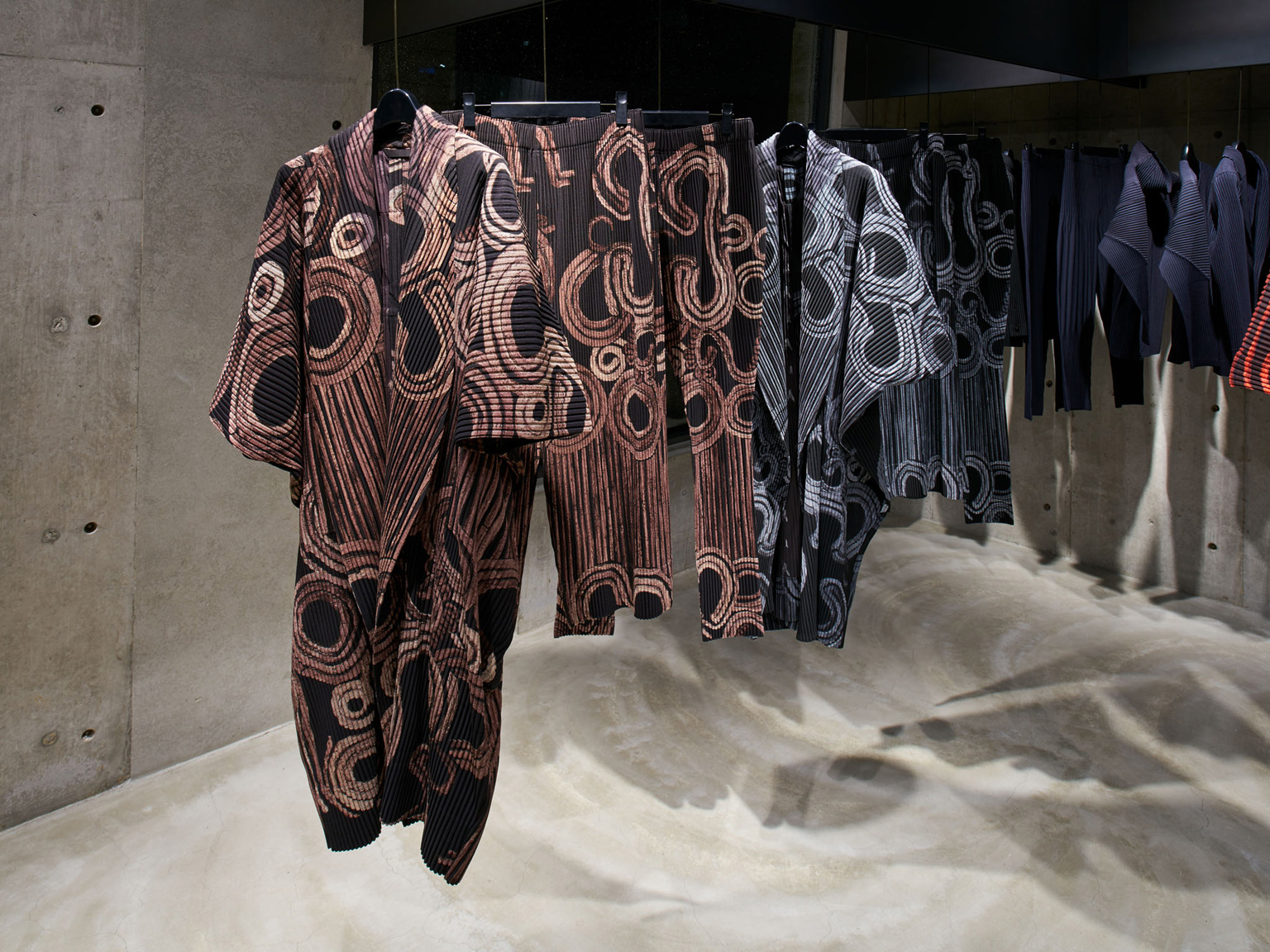 HOMME PLISSÉ ISSEY MIYAKE / DAIKANYAMA