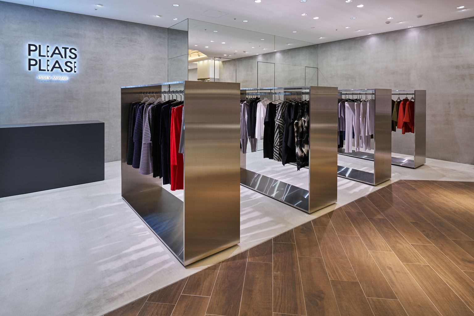 HOMME PLISSÉ ISSEY MIYAKE / NAGOYA PARCO