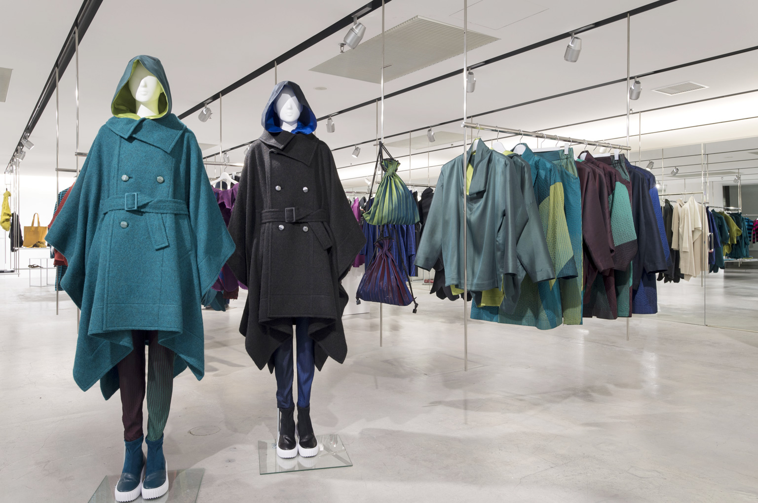 ISSEY MIYAKE / SEMBA