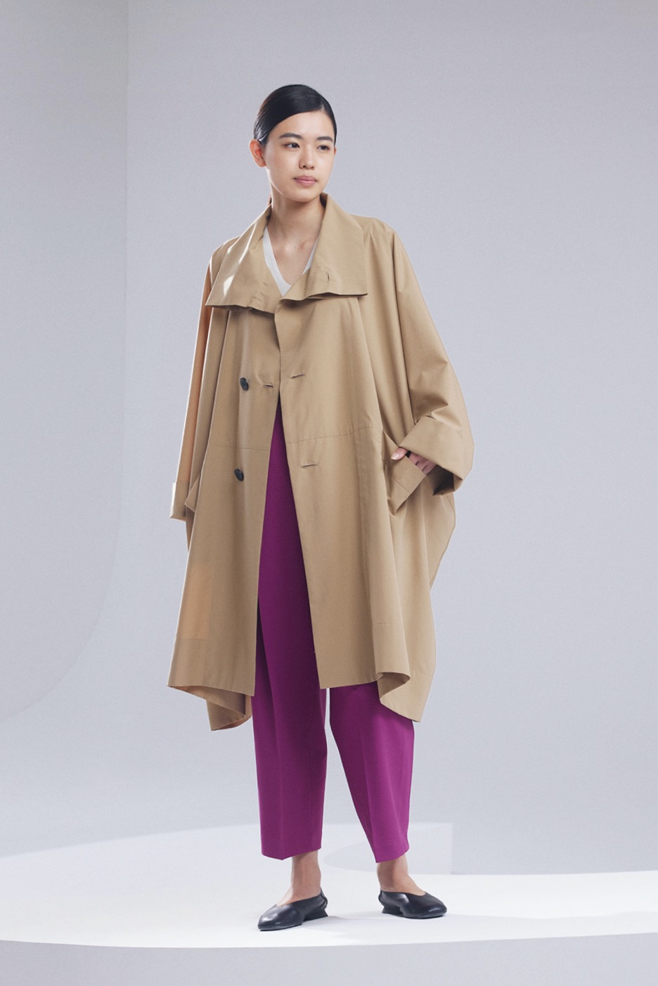 LIGHT COAT