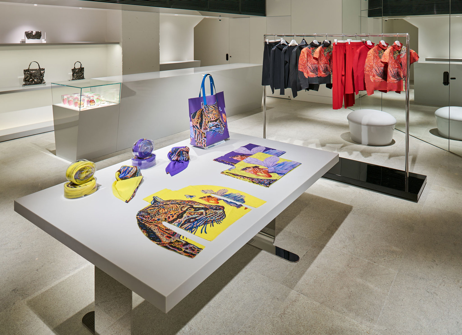 me ISSEY MIYAKE