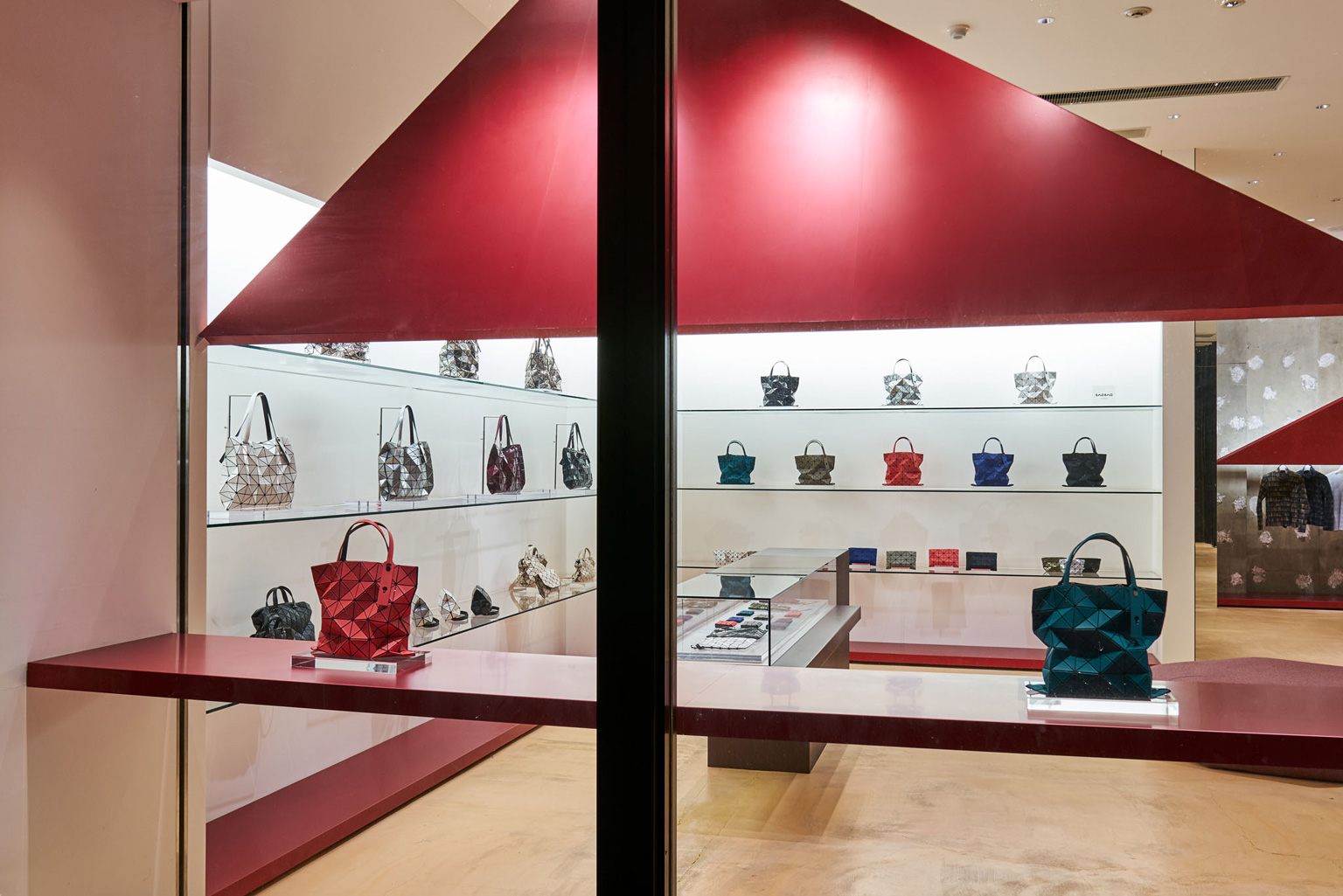 BAO BAO ISSEY MIYAKE