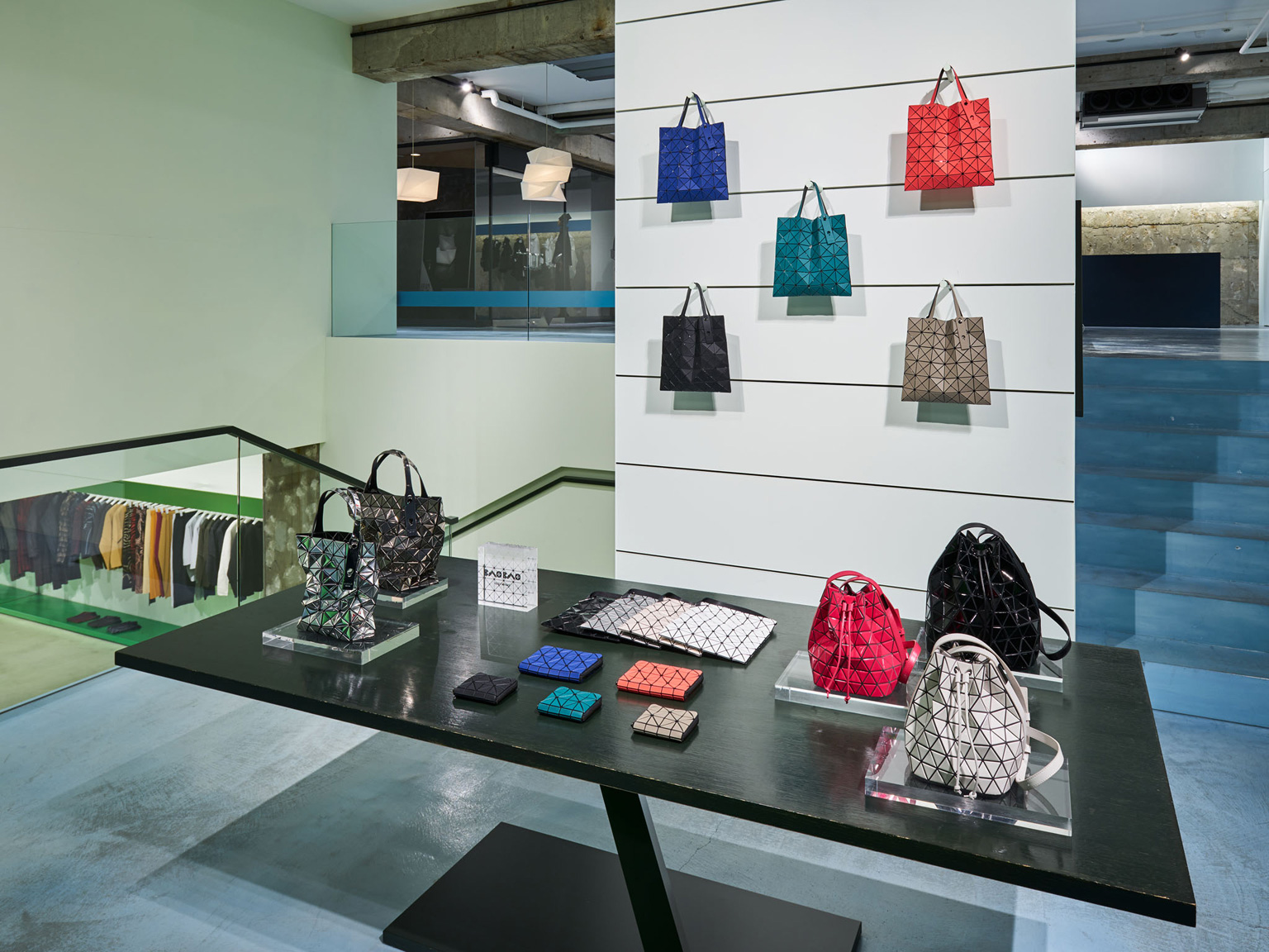 BAO BAO ISSEY MIYAKE REALITY LAB. ISSEY MIYAKE