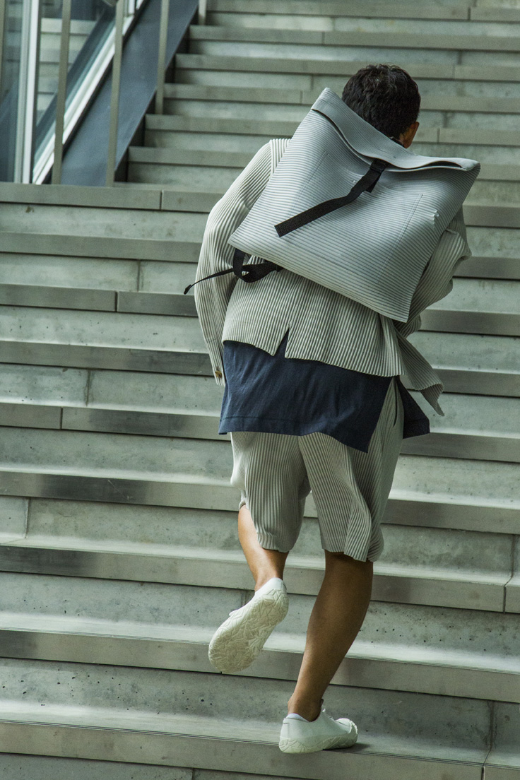 PLEATS FLAT BAG