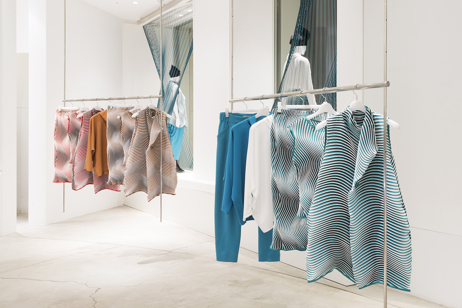ISSEY MIYAKE