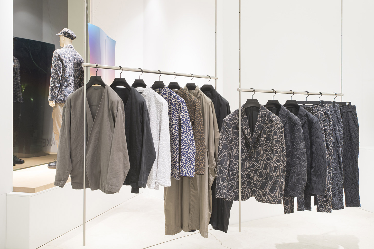 ISSEY MIYAKE MEN