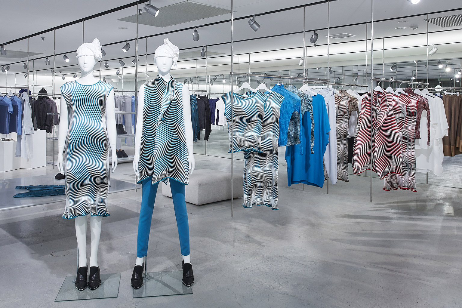 ISSEY MIYAKE / SEMBA