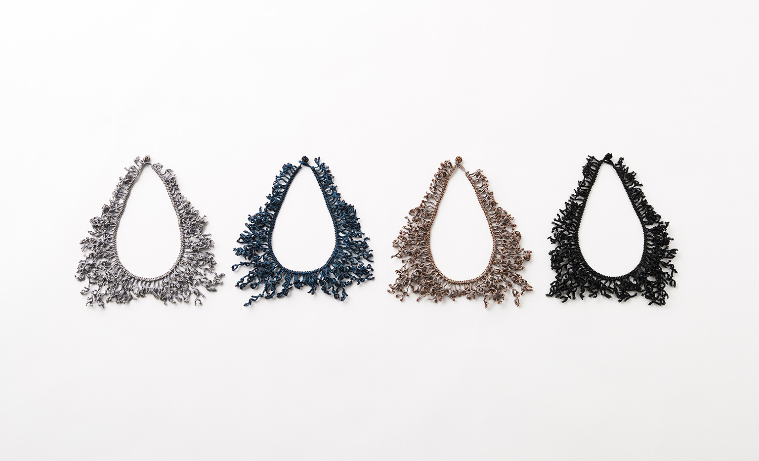 TWIG COLLAR OYA