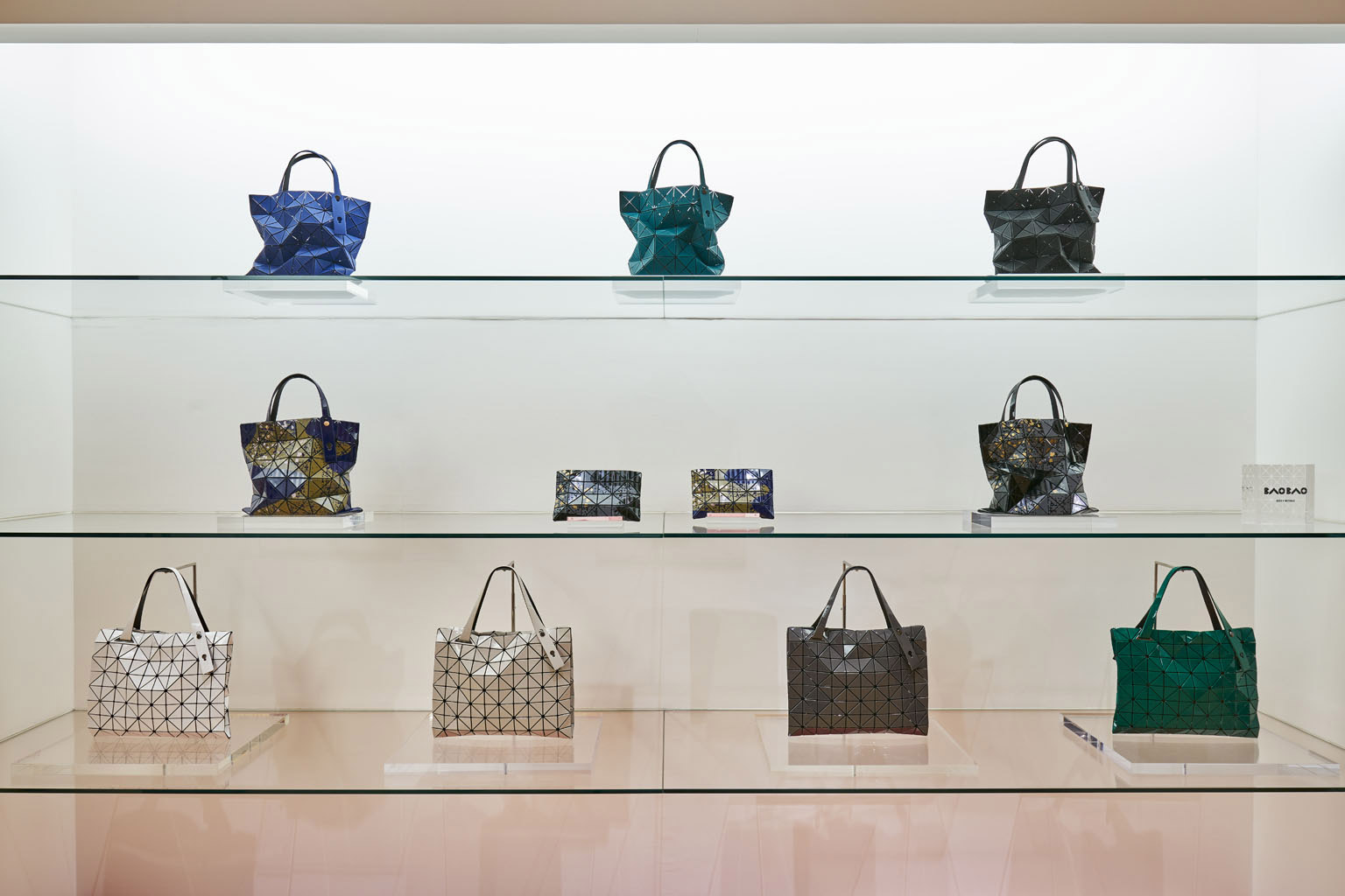 BAO BAO ISSEY MIYAKE