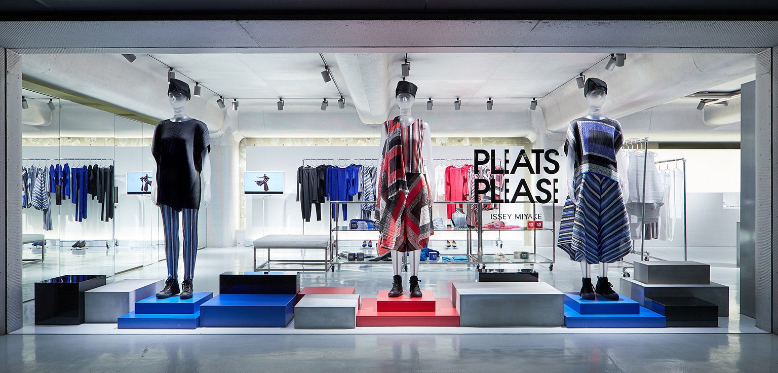 PLEATS PLEASE ISSEY MIYAKE / AOYAMA