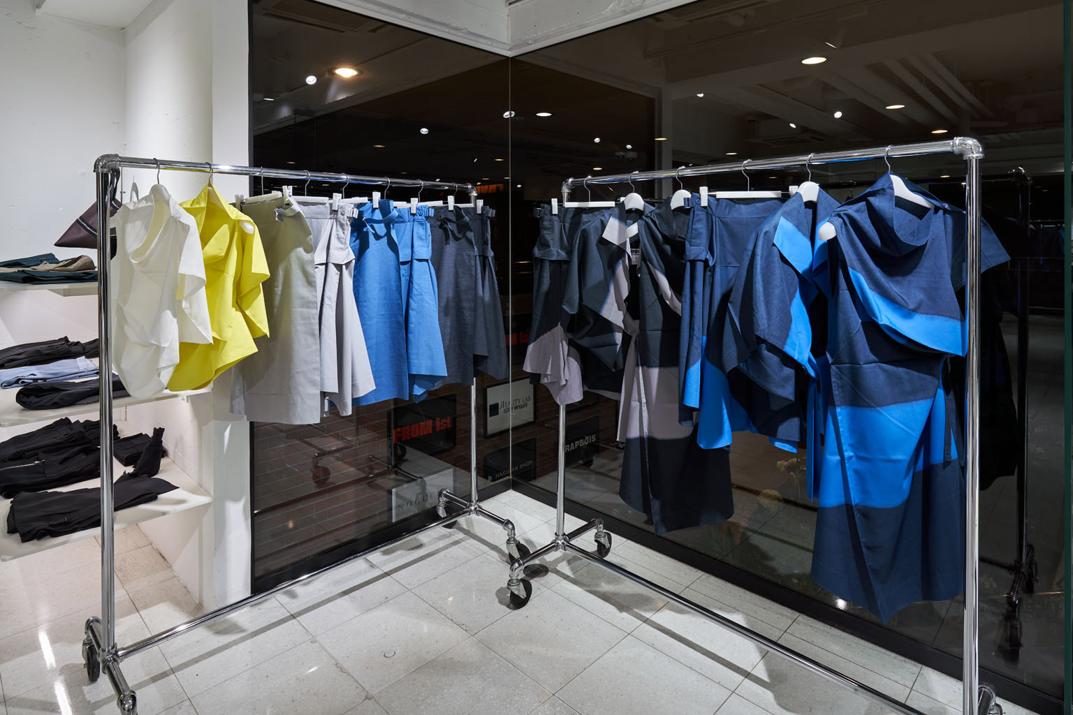 132 5. ISSEY MIYAKE
