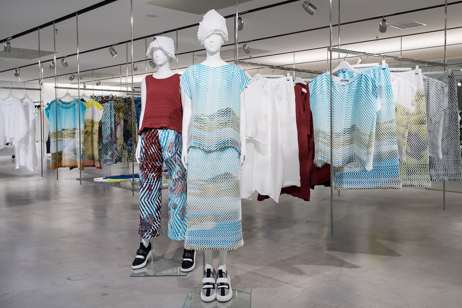 ISSEY MIYAKE / SEMBA