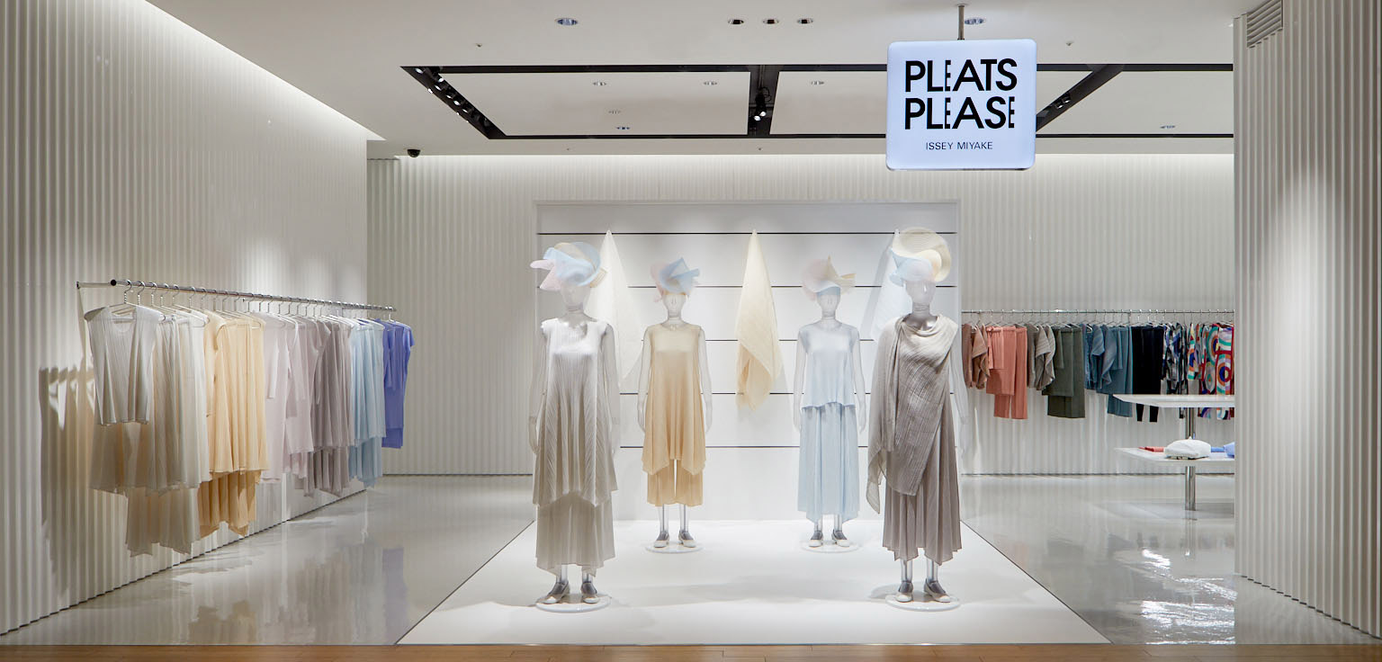 PLEATS PLEASE ISSEY MIYAKE / ROPPONGI