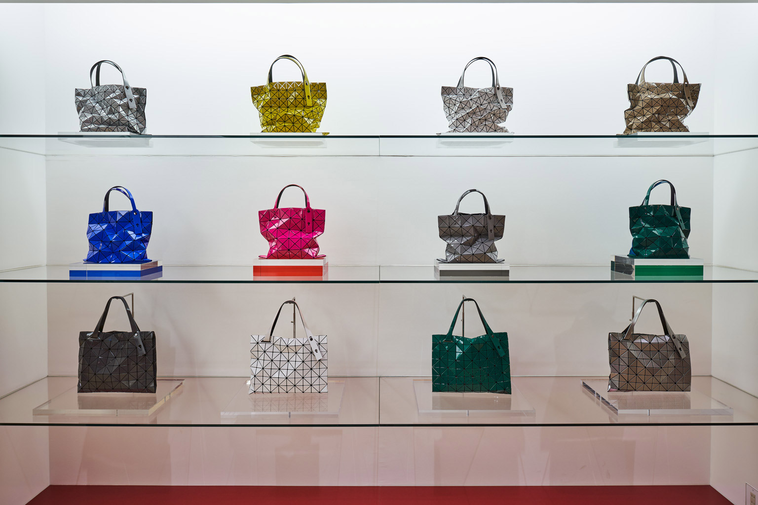 BAO BAO ISSEY MIYAKE