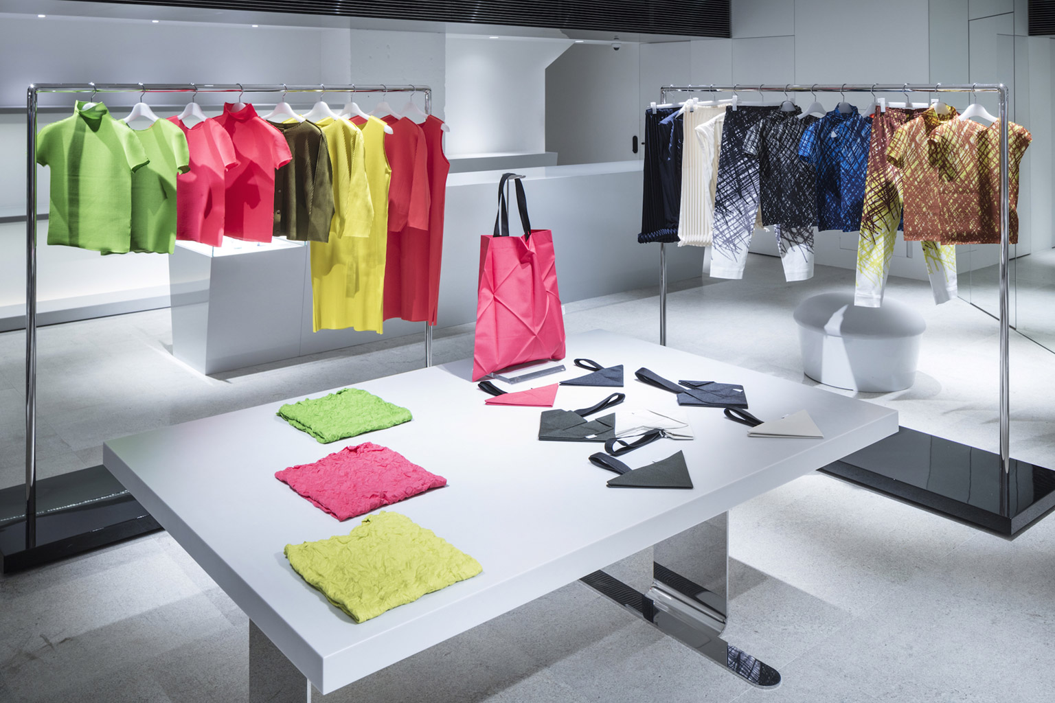 me ISSEY MIYAKE