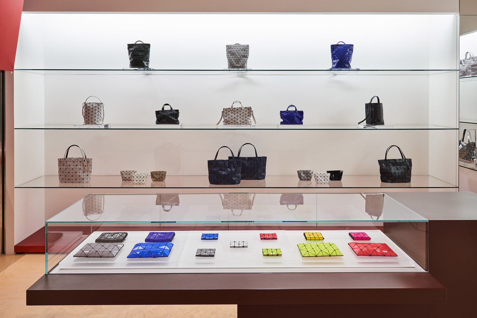 ISSEY MIYAKE MARUNOUCHI