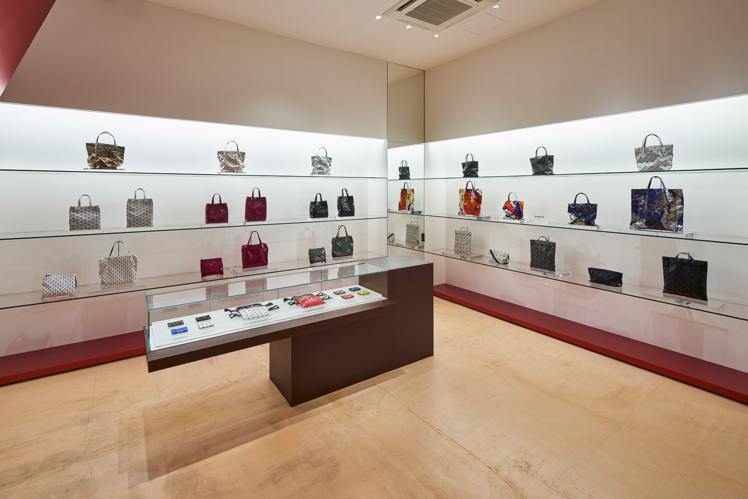 BAO BAO ISSEY MIYAKE