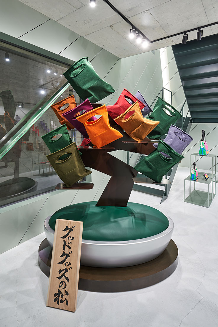GOOD GOODS ISSEY MIYAKE / DAIKANYAMA