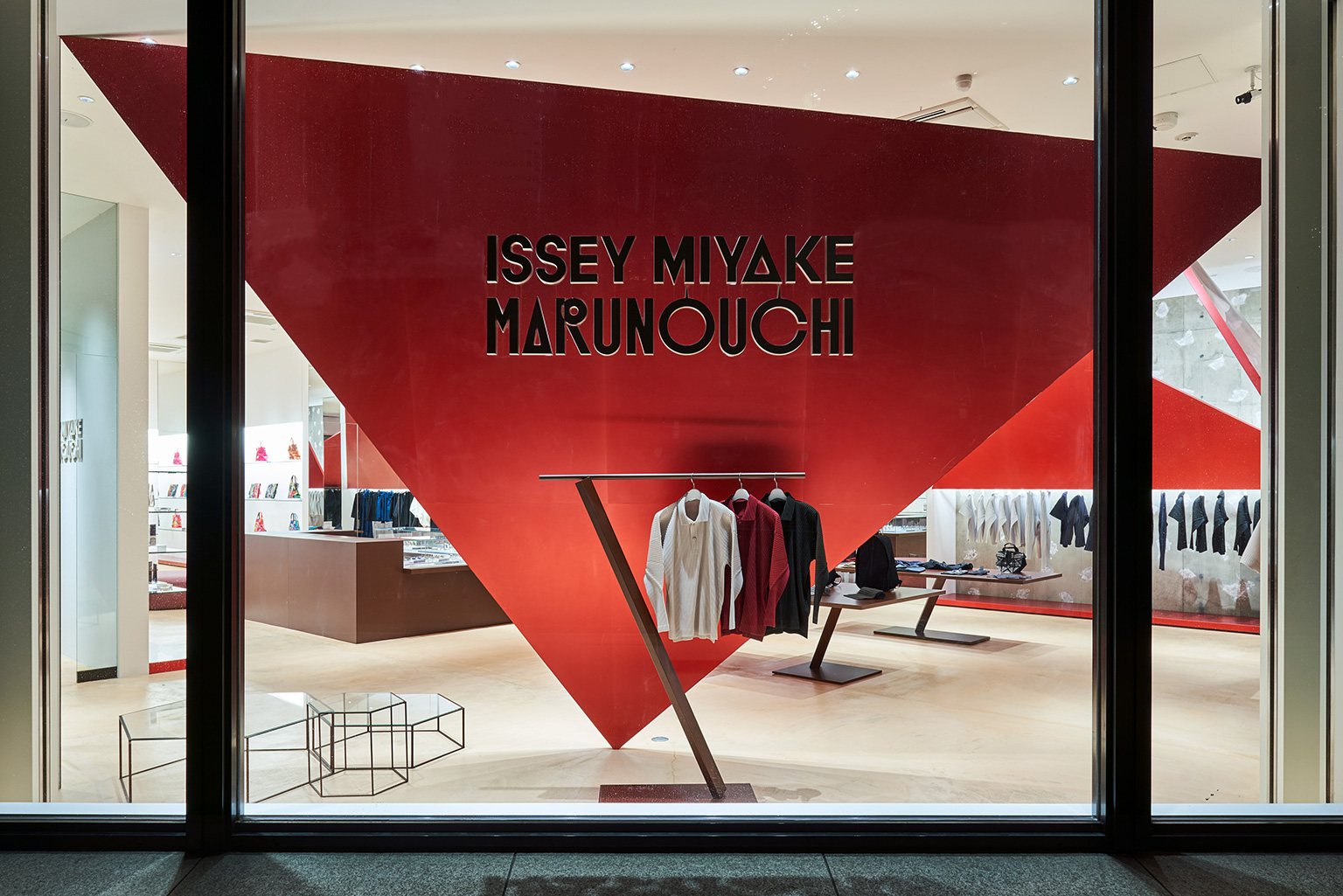 ISSEY MIYAKE MARUNOUCHI
