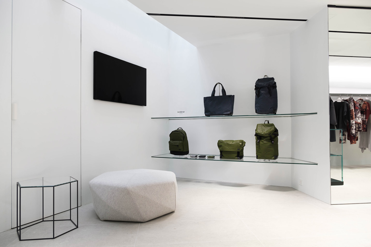 BAO BAO ISSEY MIYAKE