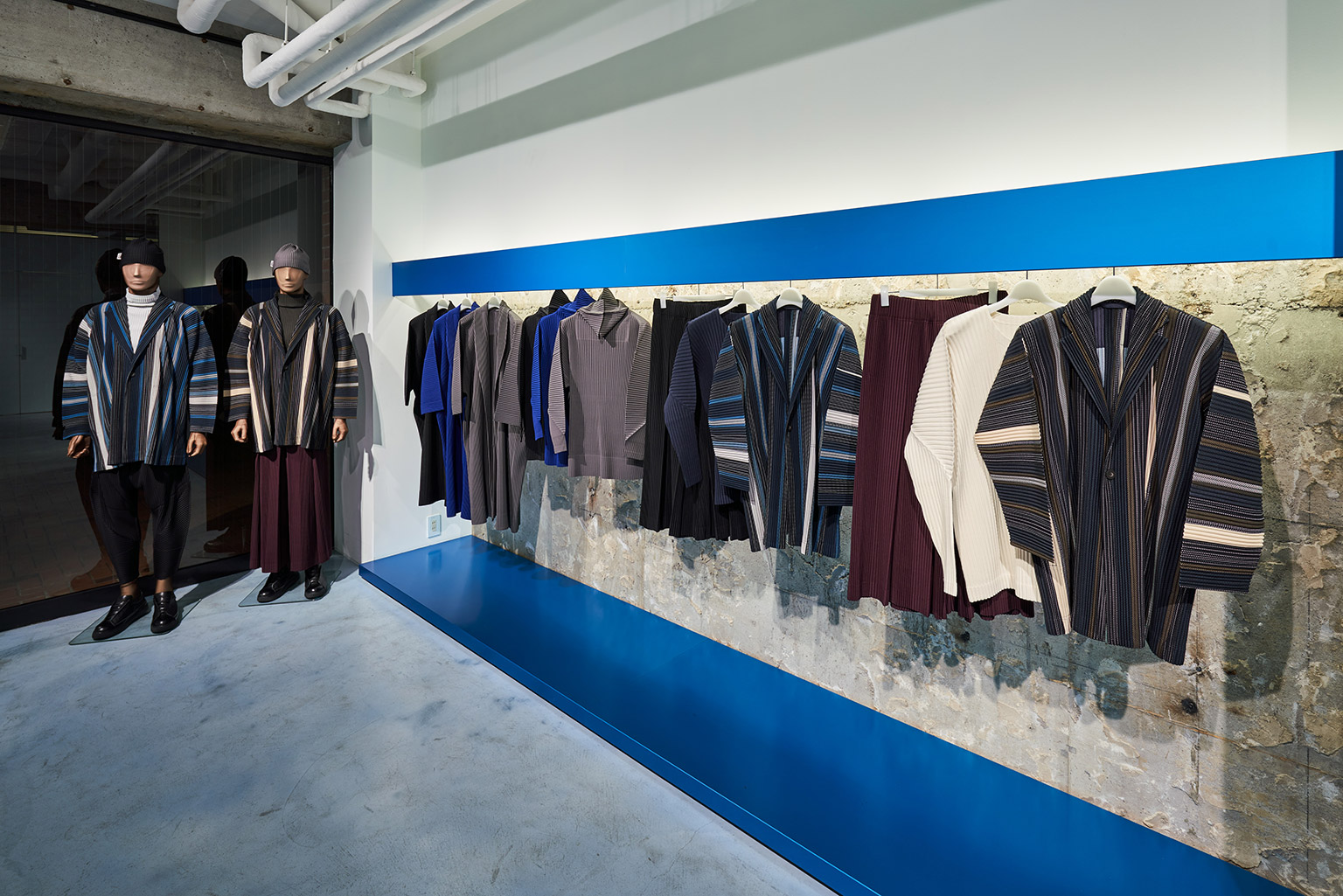 HOMME PLISSÉ ISSEY MIYAKE