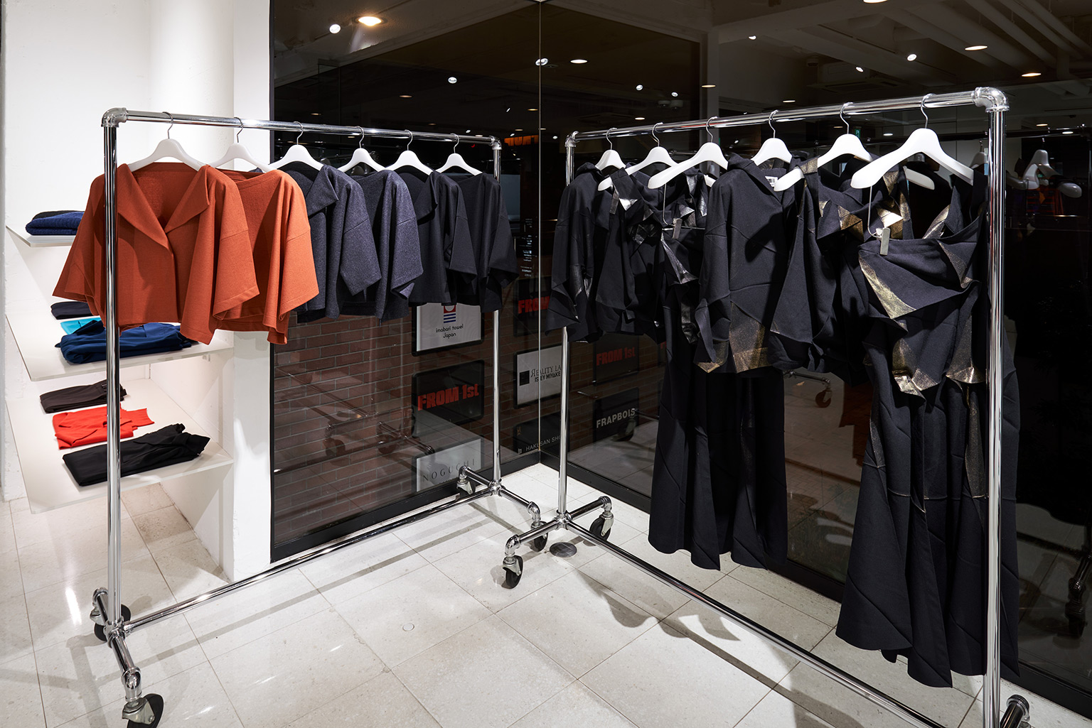 132 5. ISSEY MIYAKE
