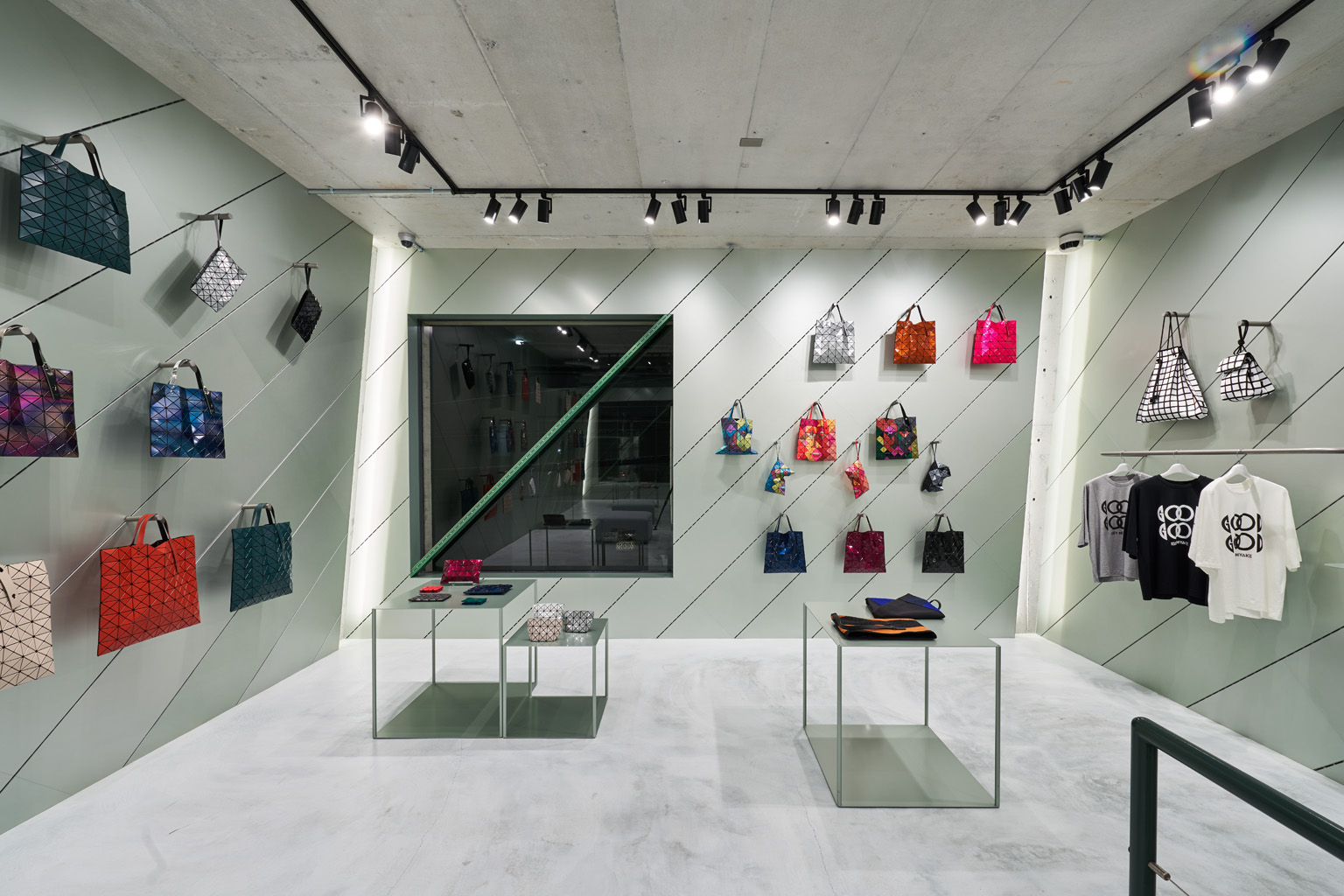 GOOD GOODS ISSEY MIYAKE / DAIKANYAMA