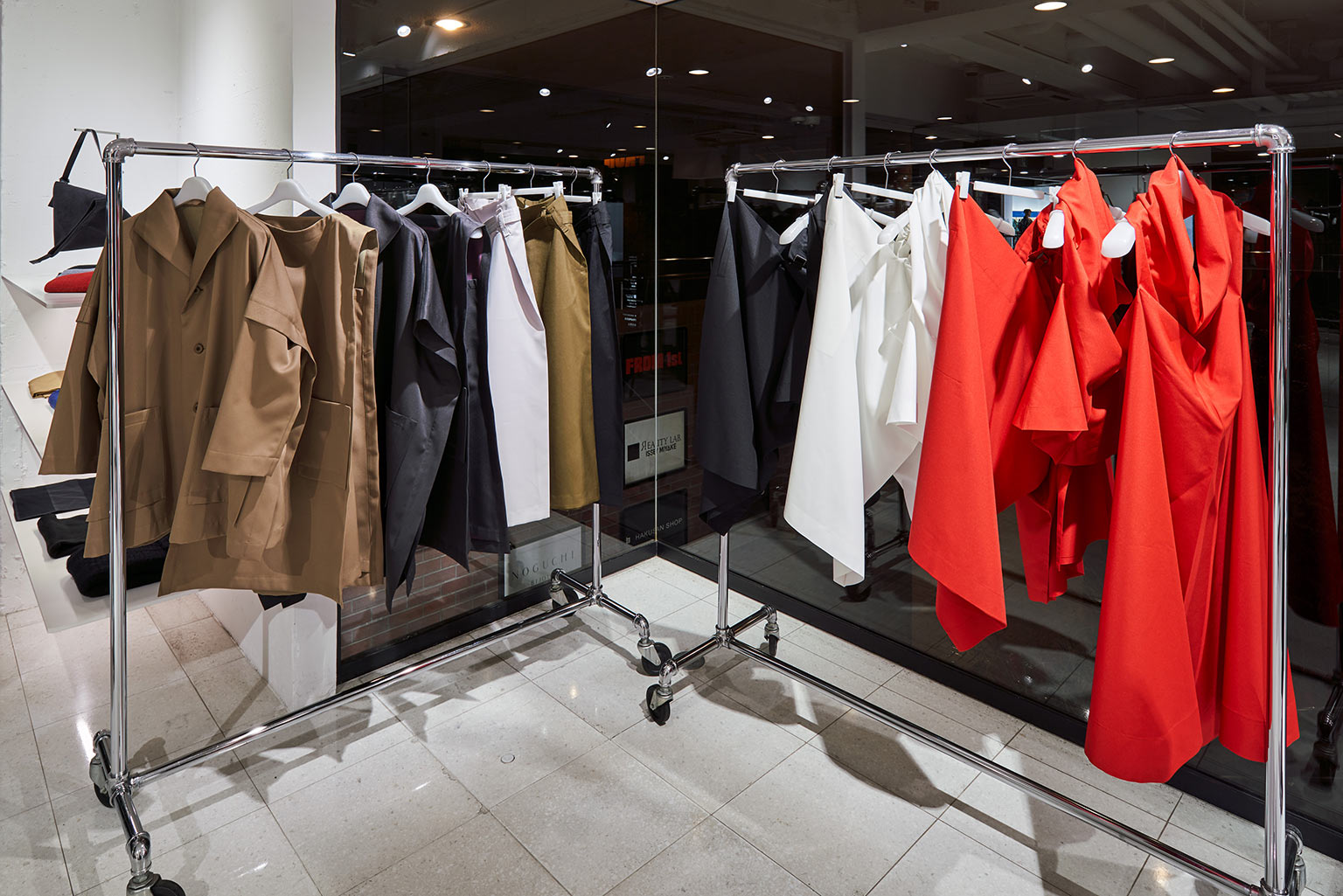 REALITY LAB. ISSEY MIYAKE
